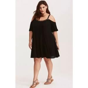 EUC TORRID 4XL Mini Gauze Black Cold Shoulder Trapeze Gold Accent Mini Dress